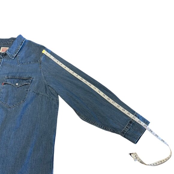 LEVI'S Essential Western Shirt Denim Medium Wash Button Down Women's 2X - Picture 14 of 15